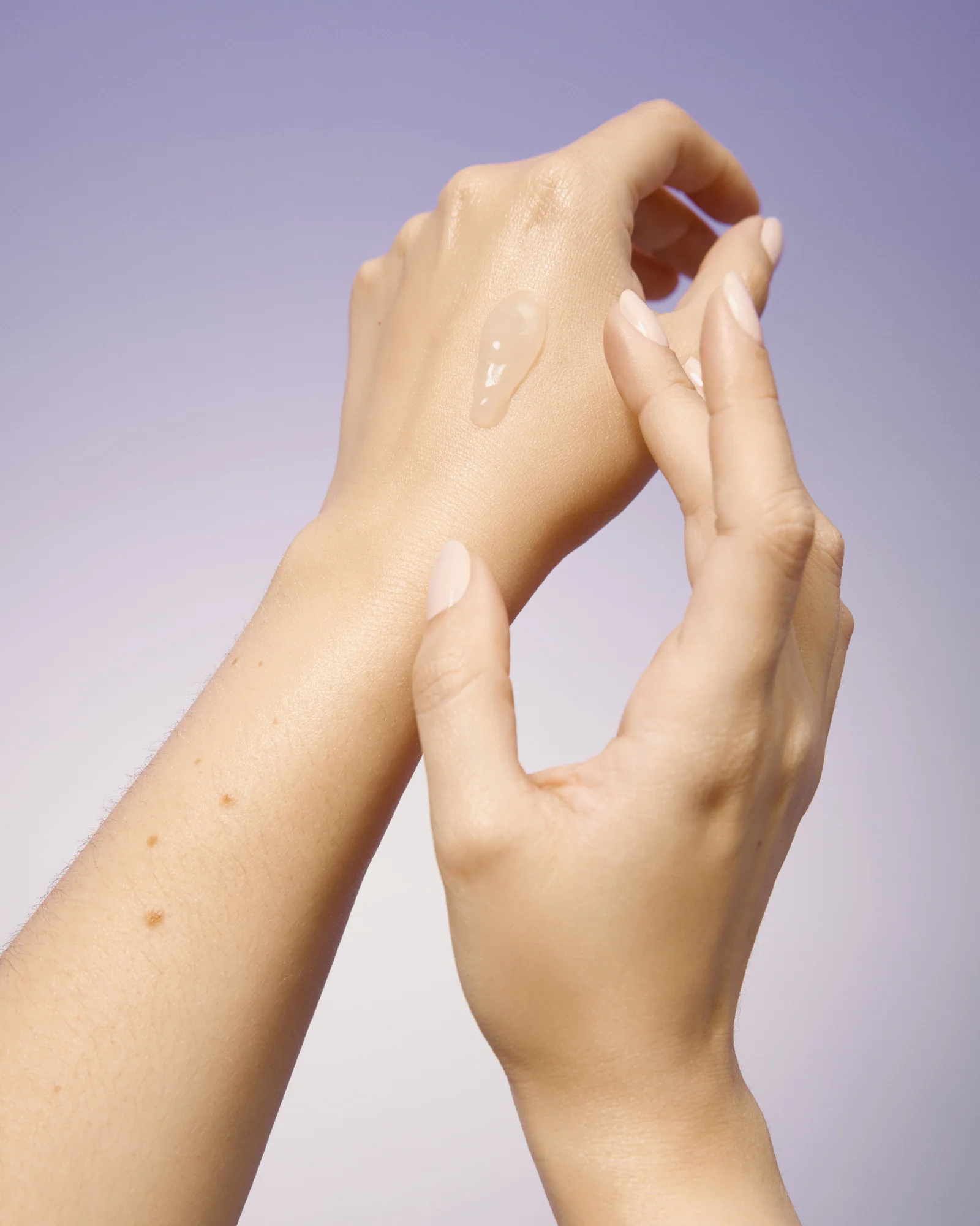 Hydra Gel | Refreshing Moisturizing Gel - Image 3