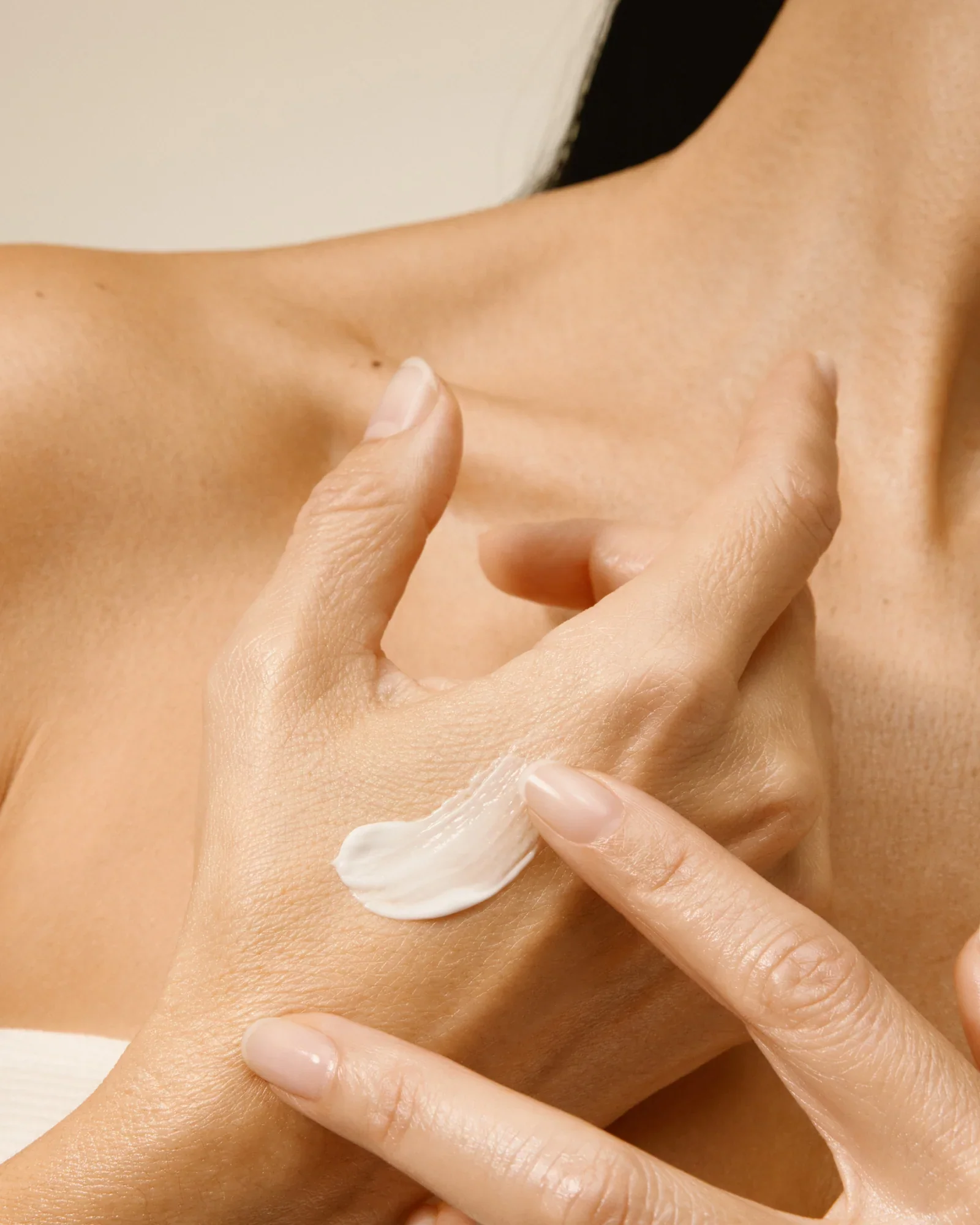 Perimenopause Set – Firming & Repair Routine - Image 3